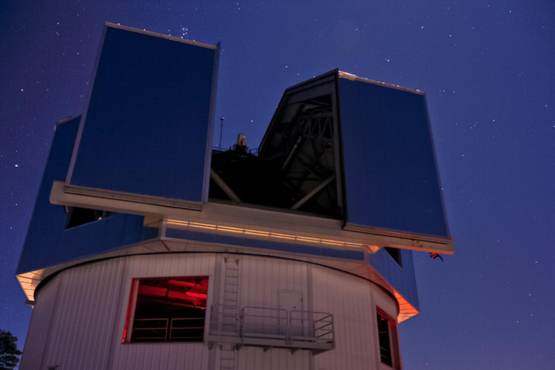 Discovery Channel Telescope in Arizona